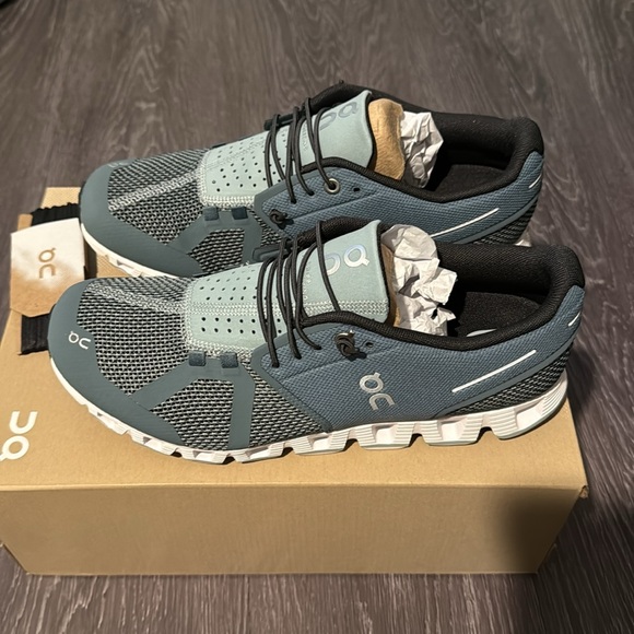 On Cloud 2.0 sneakers *NWT* - Picture 2 of 6